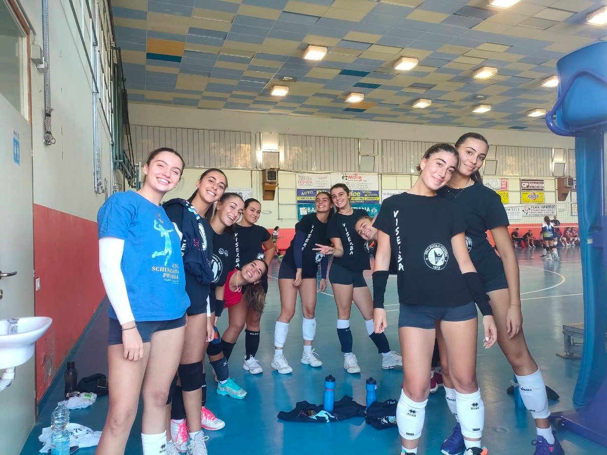 Rimini, ancora forte il ricordo di Mila: la giovane pallavolista ricordata con un torneo - 