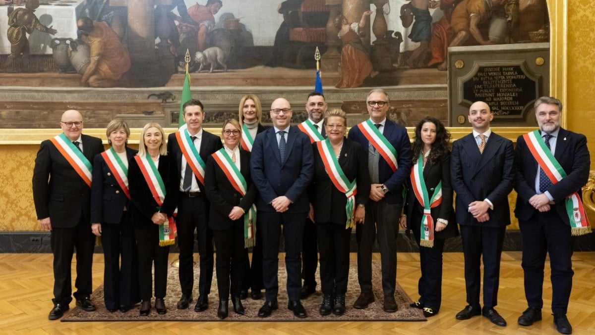Affitti e crisi del commercio: a Riccione le località balneari studiano il loro futuro - I sindaci del G20