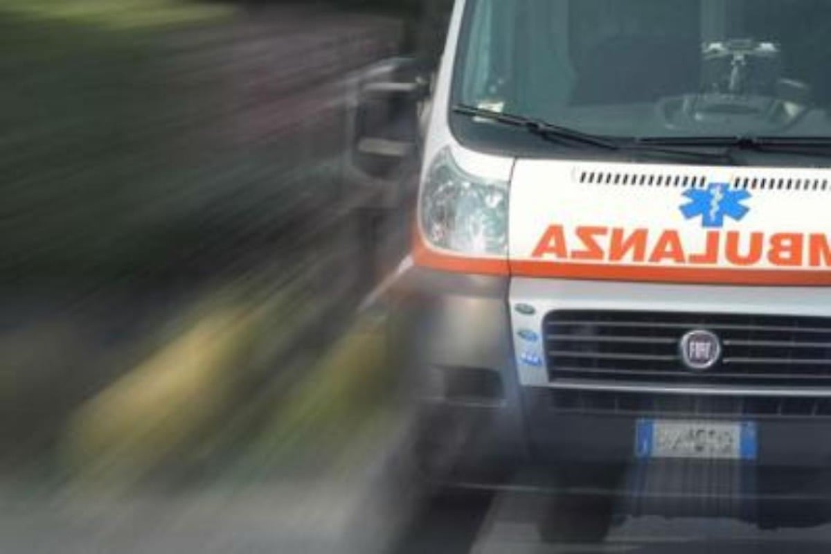 Marecchiese: cinquantenne travolto da un palo della luce dopo l'impatto con un camion - 