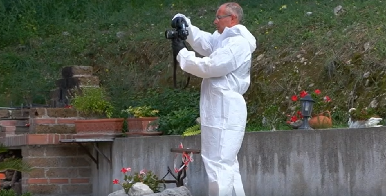 Arrestato l’uomo che ha ucciso la moglie: uno dei figli trovato morto, l’altra gravemente ferita - © Rai