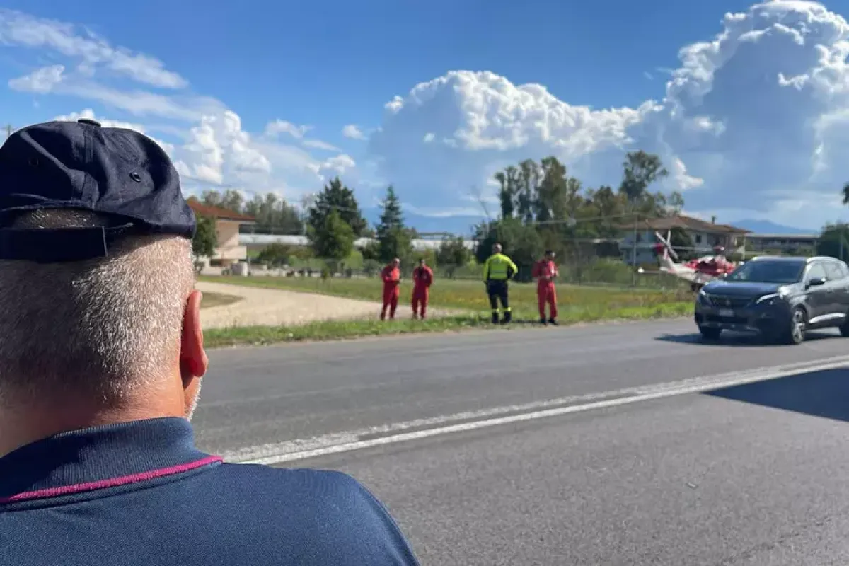 Tragedia aerea a Sabaudia: precipita un velivolo militare - © Ansa