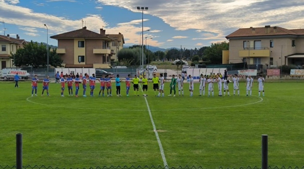 Calcio Promozione, Gabicce Gradara ko a Ostra (1-0) - Le squadra in campo