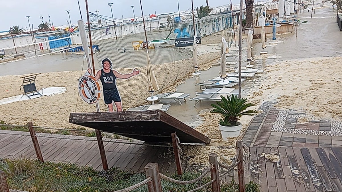Pagliarani del Bagno 26: “In 38 anni di bagnino non ho mai visto una mareggiata così" - 