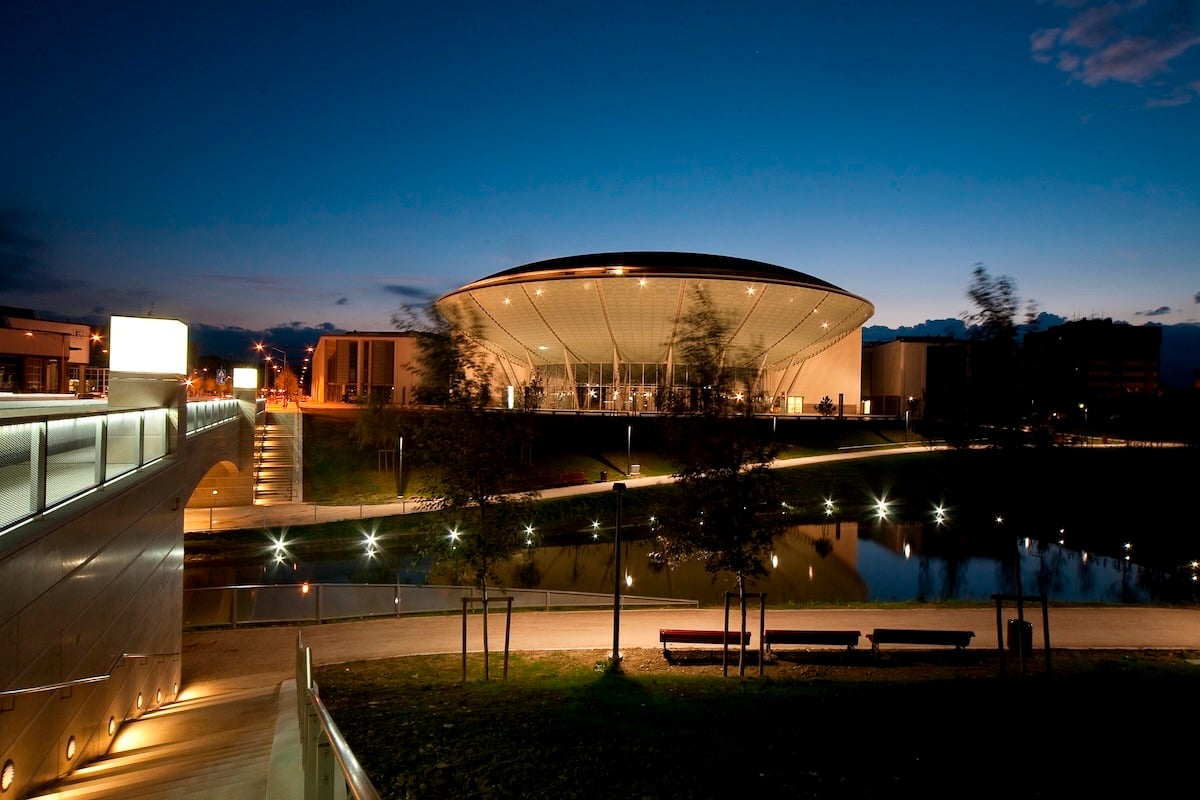 Rimini e Bologna trainano il business del turismo congressuale -