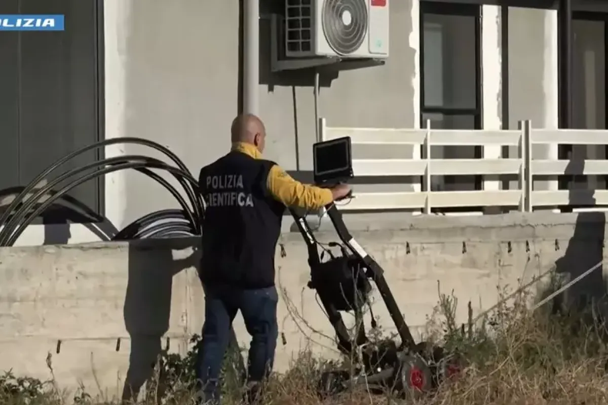 Duplice infanticidio nel Reggino: 25enne arrestata. Corpi dei neonati nascosti nell'armadio - © Ansa