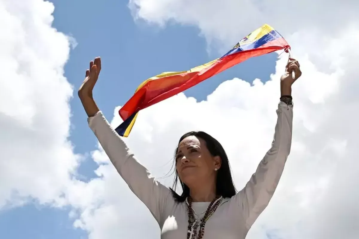 Nobel per la Pace a María Corina Machado: “Premiata la democrazia in Venezuela” -