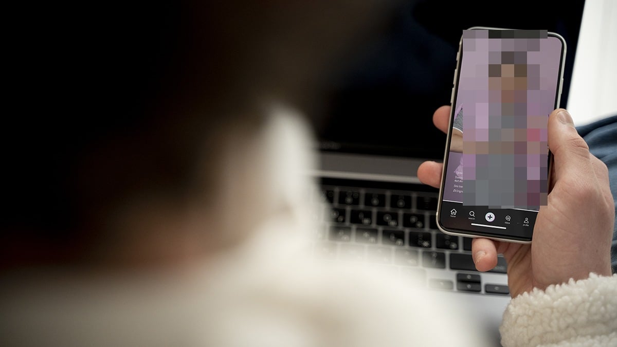 Riminese arrestato per cyberstalking: quattro mesi di minacce e video sui social -