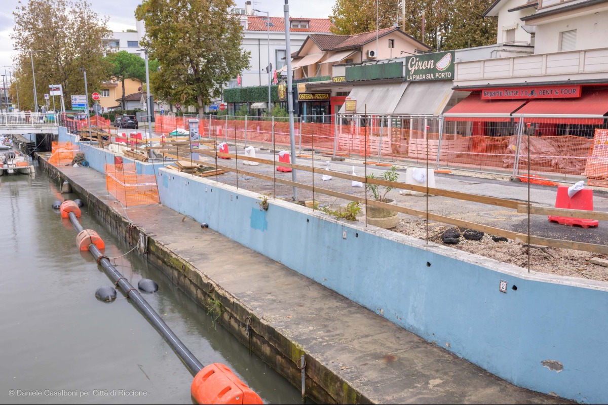 Riccione rilancia il portocanale: nuovi percorsi ciclopedonali, aree verdi e gradonata sull’acqua -