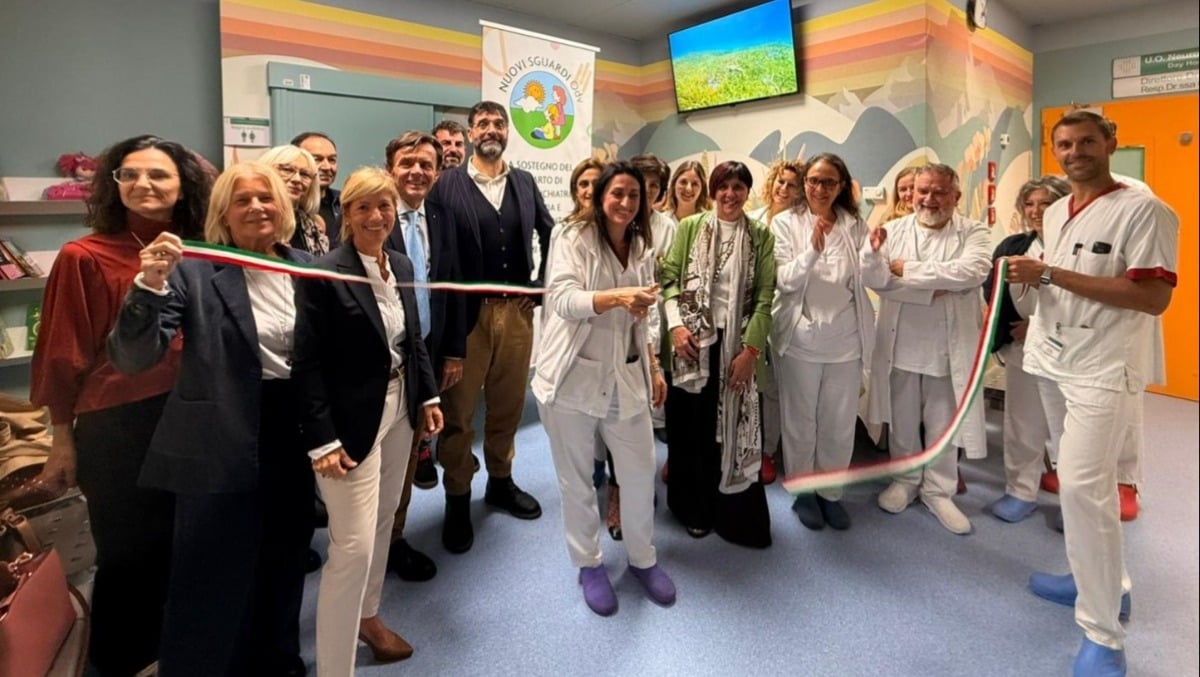 Restyling della sala d’attesa: l’Ospedale Infermi migliora l’accoglienza in Neuropsichiatria -