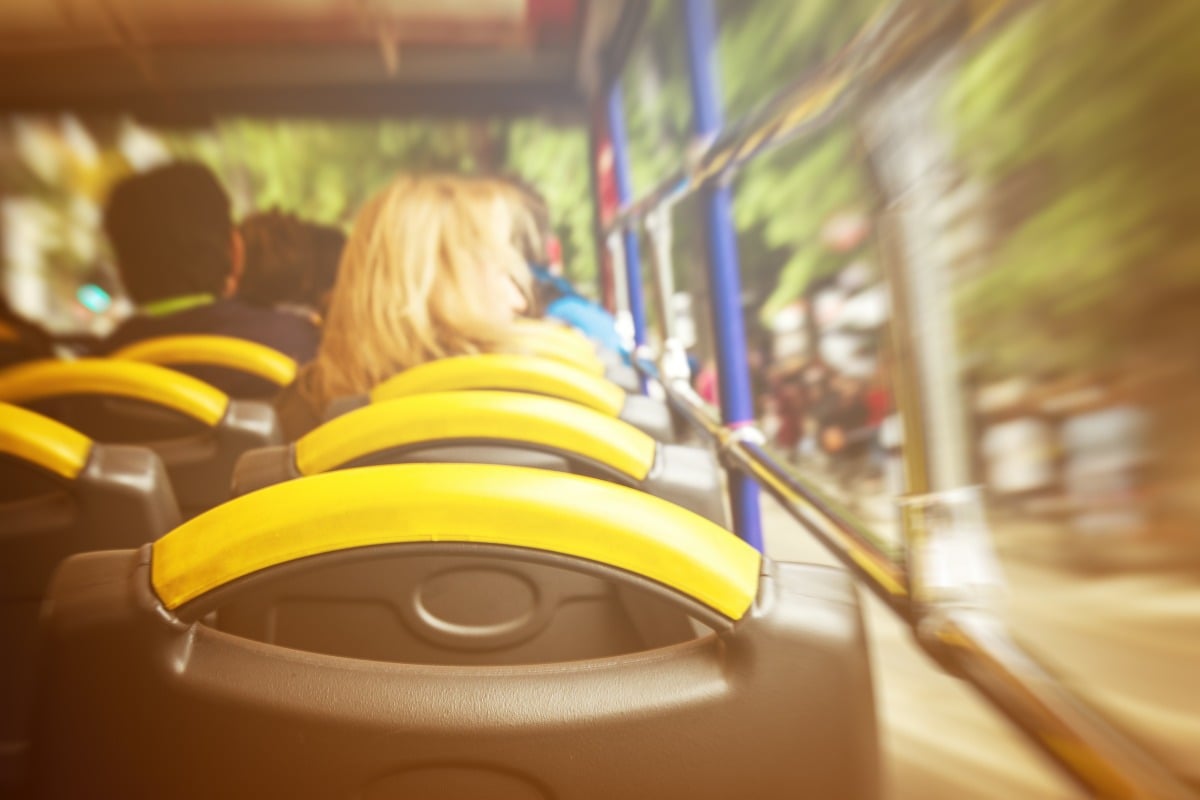 Deriso, picchiato e rapinato sul bus da un "branco": arrestati gli aggressori che si filmavano - Repertori