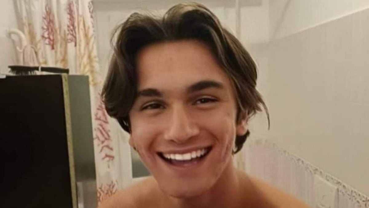 "Il cuore batte anche se è morto": l'addio di papà Walter al figlio Evan Delogu - la foto pubblica da Walter Delogu su Facebook