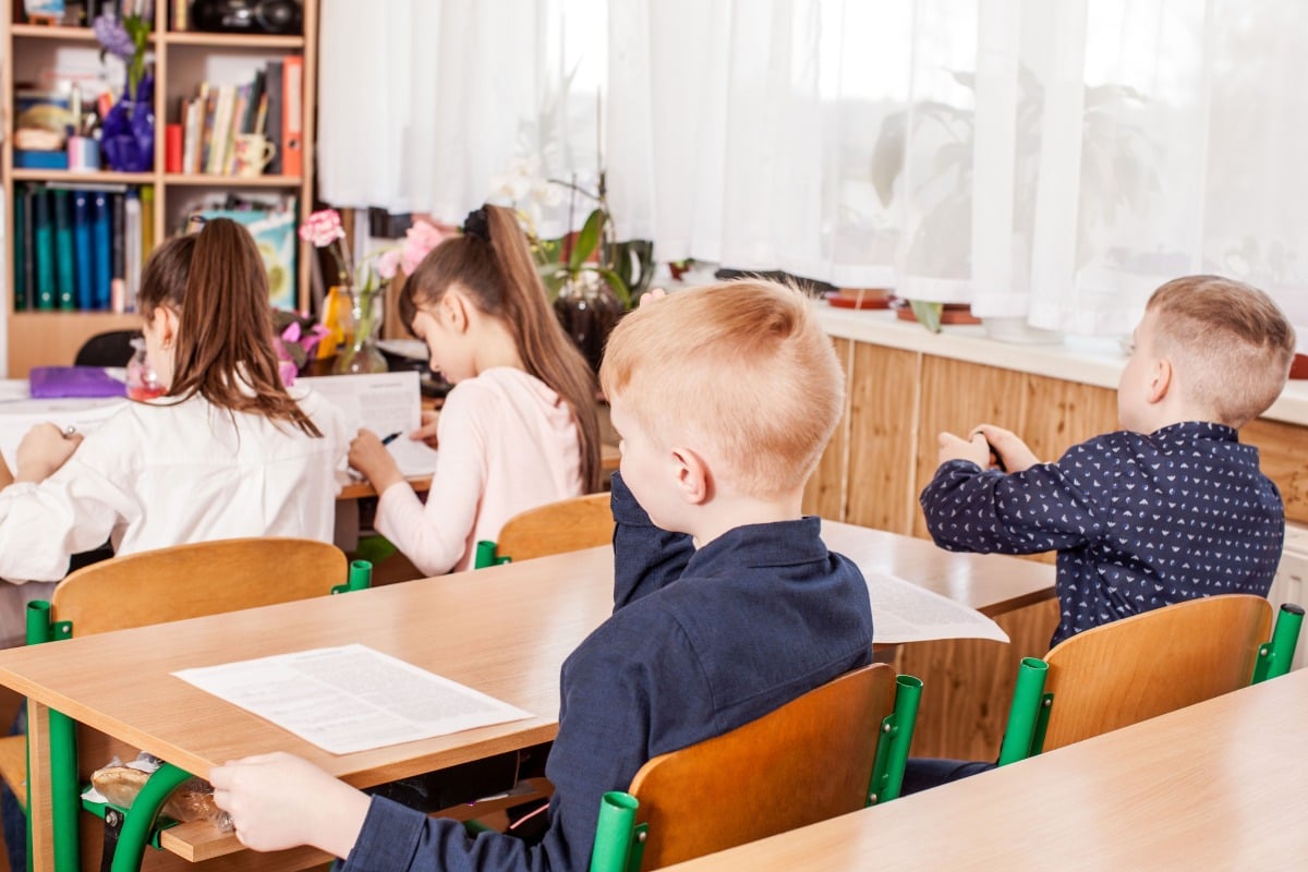 Maestra a processo: "Umiliava e minacciava gli alunni disabili" - Repertorio