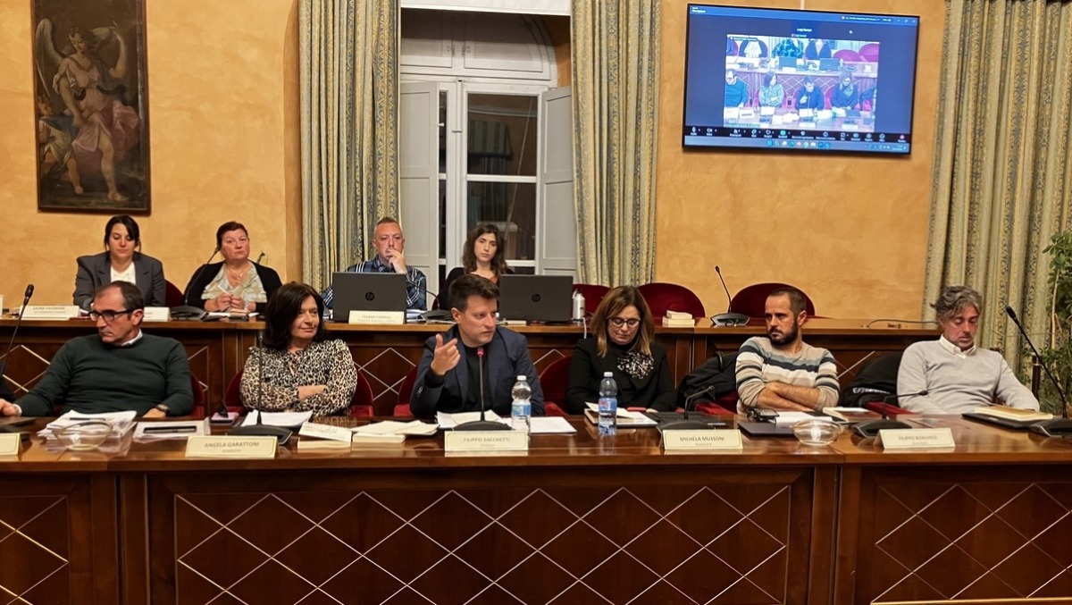 Cantiere Poetico e “Salva casa”: il consiglio comunale di Santarcangelo tra cultura e urbanistica - Consiglio Comunale di Santarcangelo