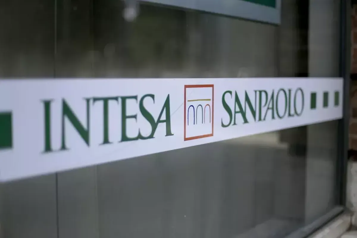 Intesa Sanpaolo oltre le attese: utile dei nove mesi a 7,6 miliardi -