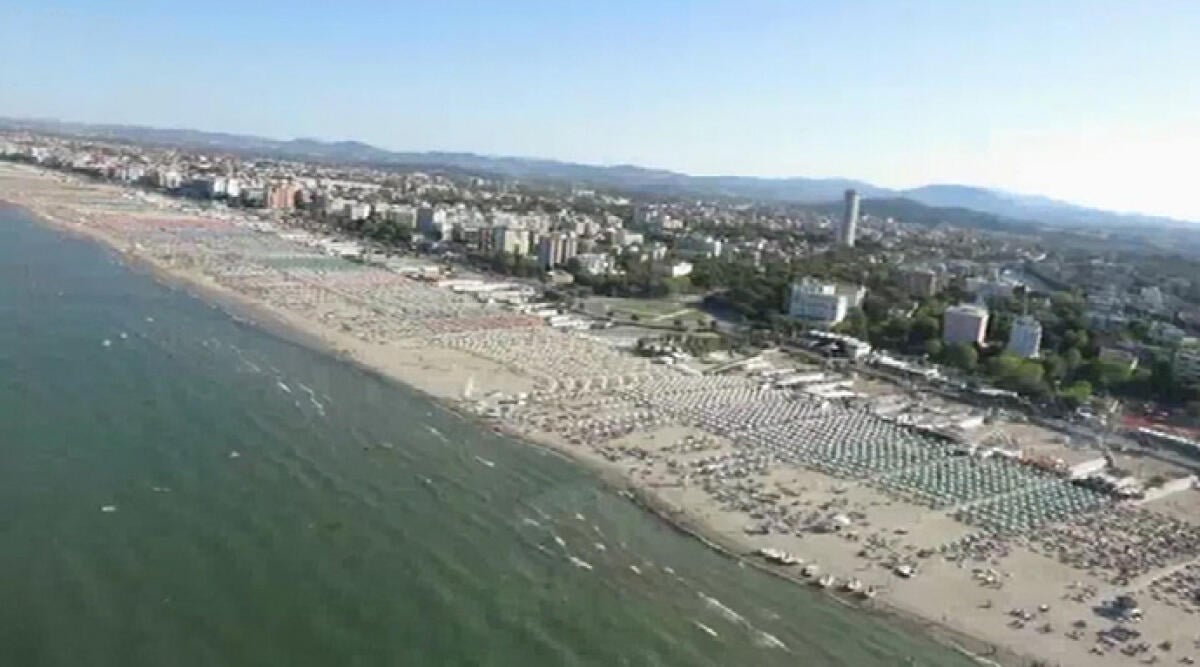 Bando riqualificazione alberghi, Confesercenti Rimini dice sì: "Non capiamo le polemiche" - Riviera di Rimini ARCHIVIO