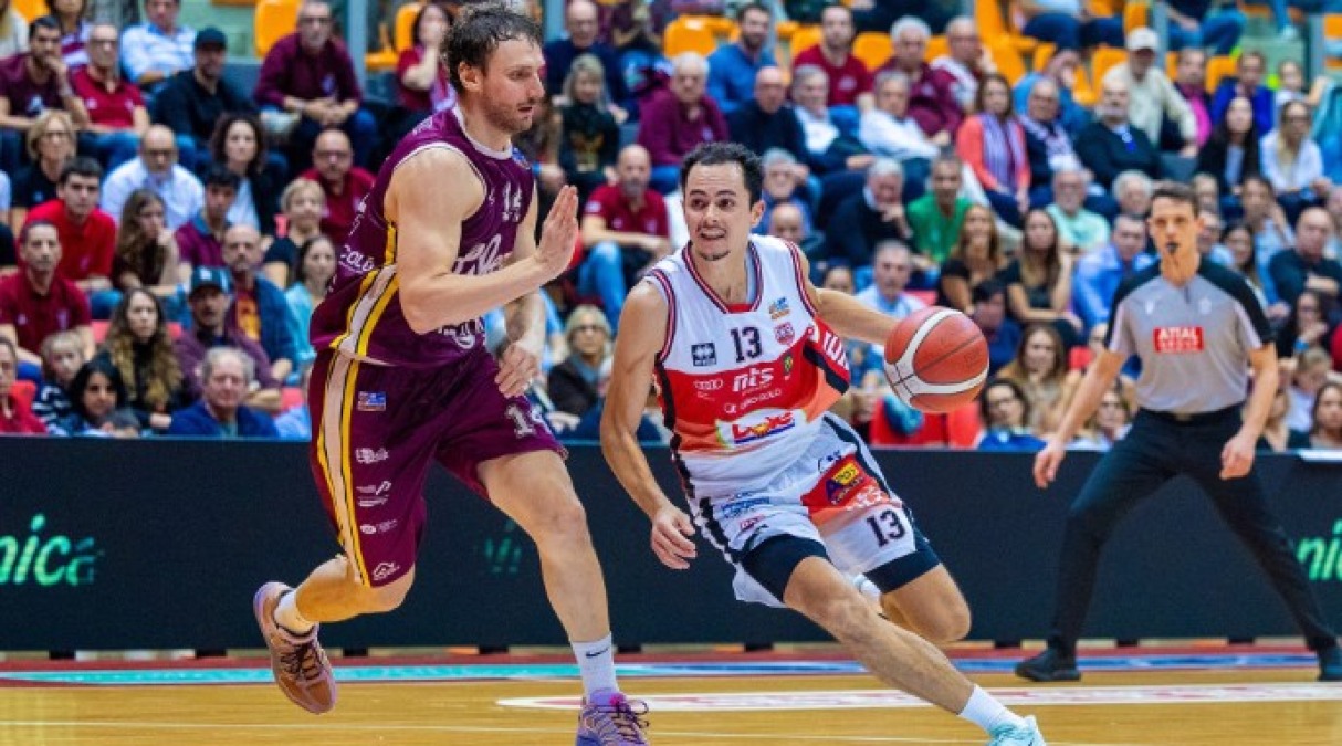 Basket A2, Dole traffita dalla Libertas nello sprint finale (84-83) - Foto Sara Bozzoli