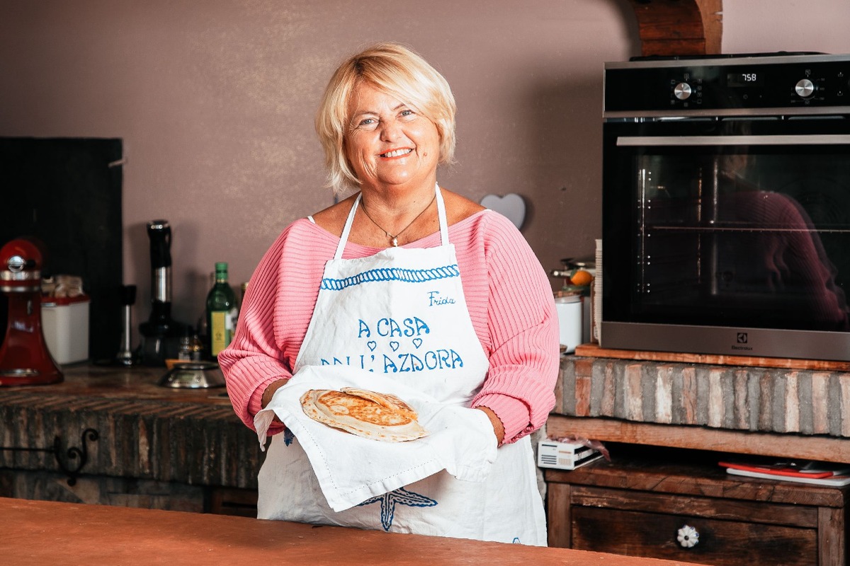 Piadine, risate e gin tonic: Frida Vasini anima la Fiera dei Becchi - 