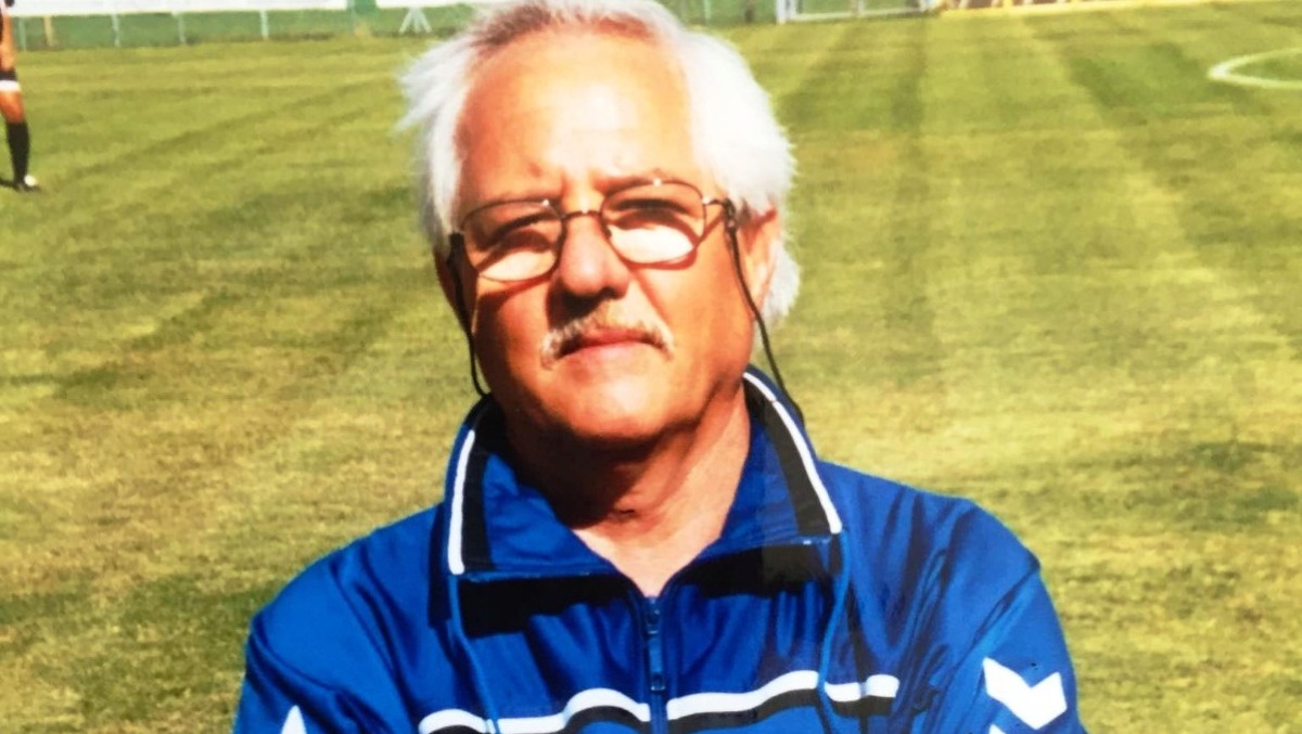 Addio Claudio Lo Bianco, la Verucchio calcistica piange l'ex allenatore - Claudio Lo Bianco ai tempi del Pietracuta 