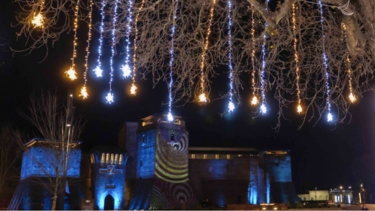 Cecchetto lancia il Capodanno diffuso: "È qui la festa!", anche Radio Bruno protagonista - Festività natalizie, Natale a Rimini ARCHIVIO