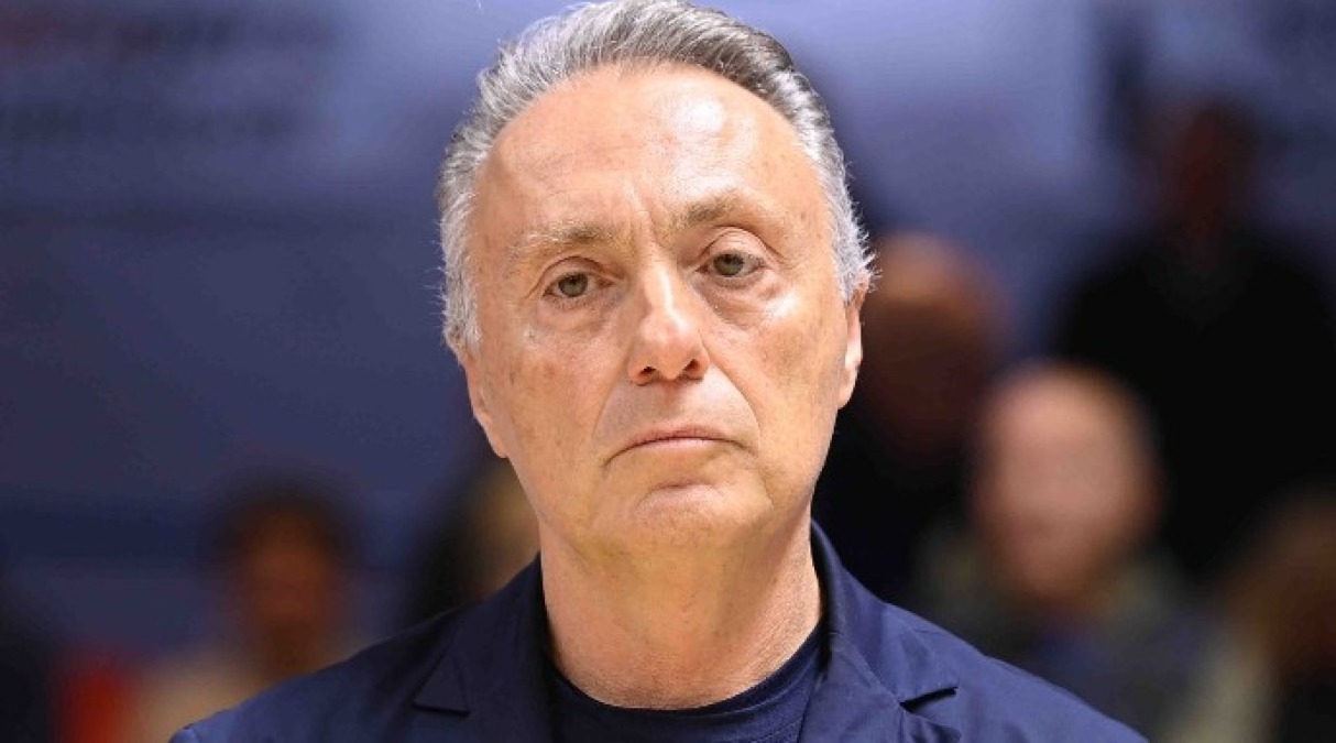 Basket A2, Dole mercoledì a Brindisi: la Valtur ai raggi X - Il coach Valtur Piero Bucchi 