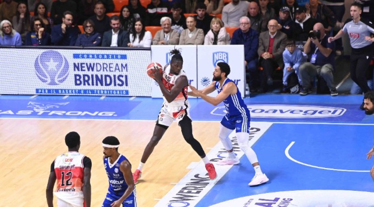 Basket A2, Dole cade a Brindisi (85-78): in sei in doppia cifra - Foto ufficio stampa Valtur