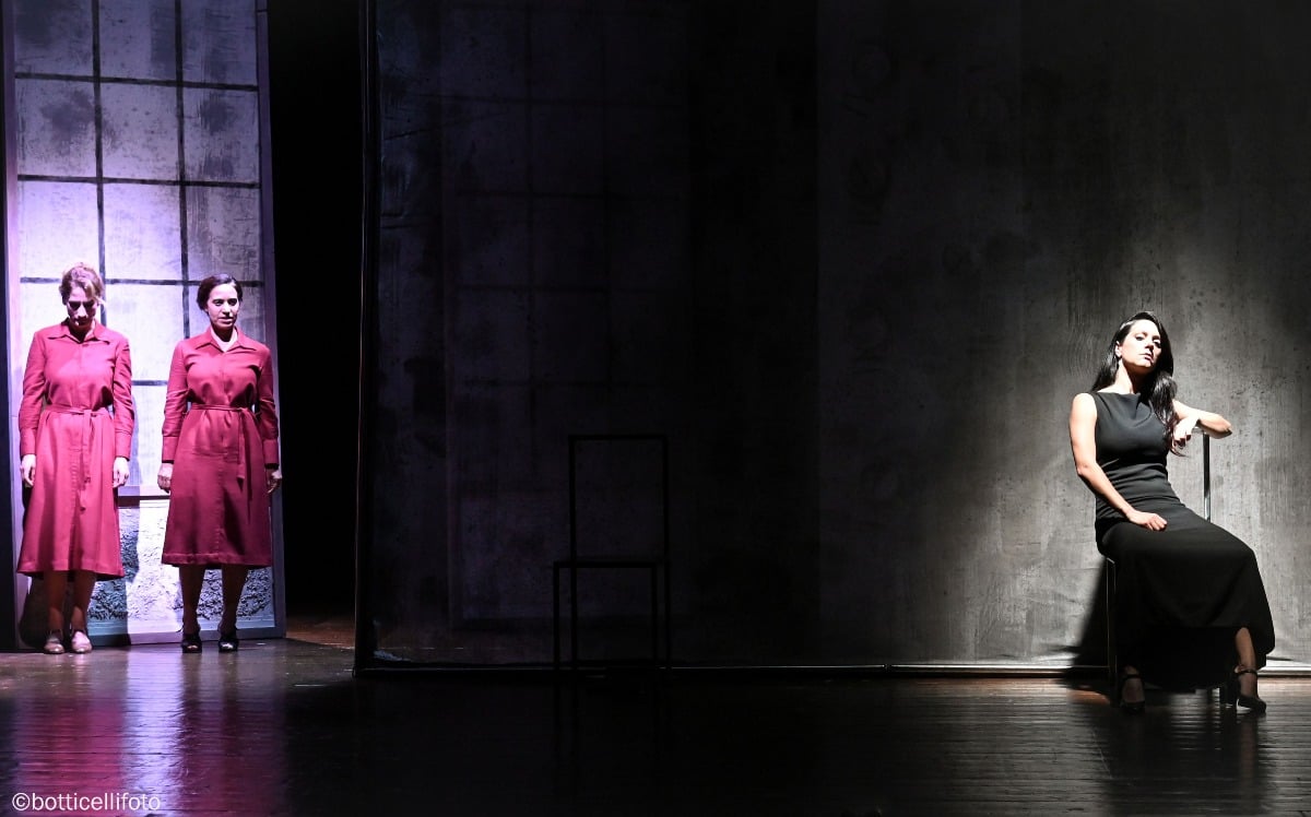 Al Teatro Galli arriva “L’assaggiatrice di Hitler”: dramma e storia sul palco - 