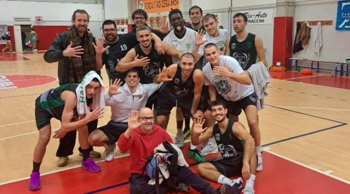 Basket DR2, ai Tigers il derby con il Sunrise (53-60) - Tigers esultanti
