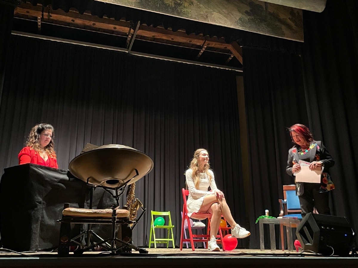 Sant'Agata Feltria: "Paura ti butto via!", a teatro con uno spettacolo che unisce musica e terapia - 