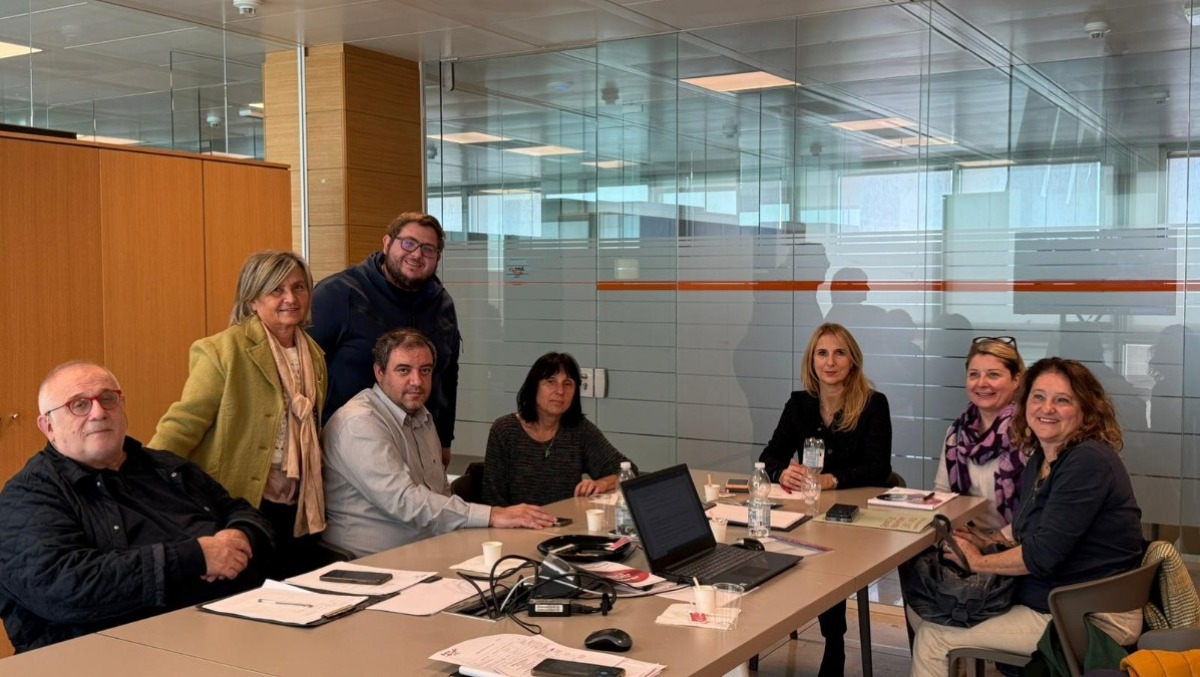 Autobus in ritardo e corse che saltano: miglioramenti in arrivo per le linee studentesche riminesi - Comitato Consultivo degli Utenti (Ccu)