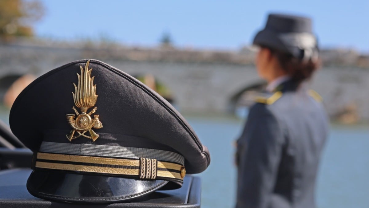 Fingeva di pagare le tasse per i clienti: sequestrato oltre mezzo milione di euro a un professionista - 