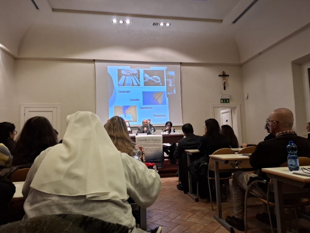 “Custodia et Traditio”, Rimini ricorda Cinzia Montevecchi: presentato il volume con i suoi scritti - 