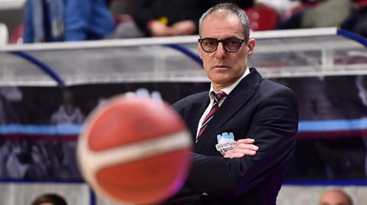 Basket A2, Dole: alla scoperta della Sella Cento - Il coach della Dole Dell'Agnello