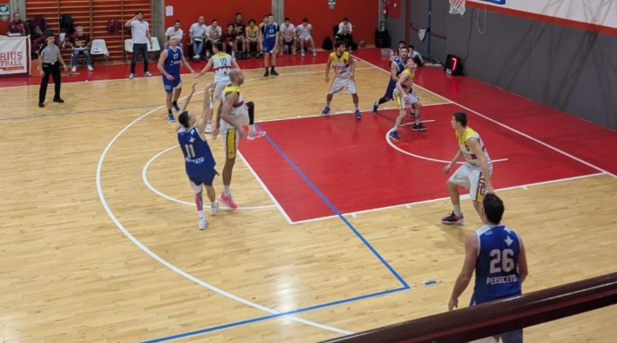 Basket DR1, SG Tiberius trafitta nel supplementare (75-82) - Una fase del match