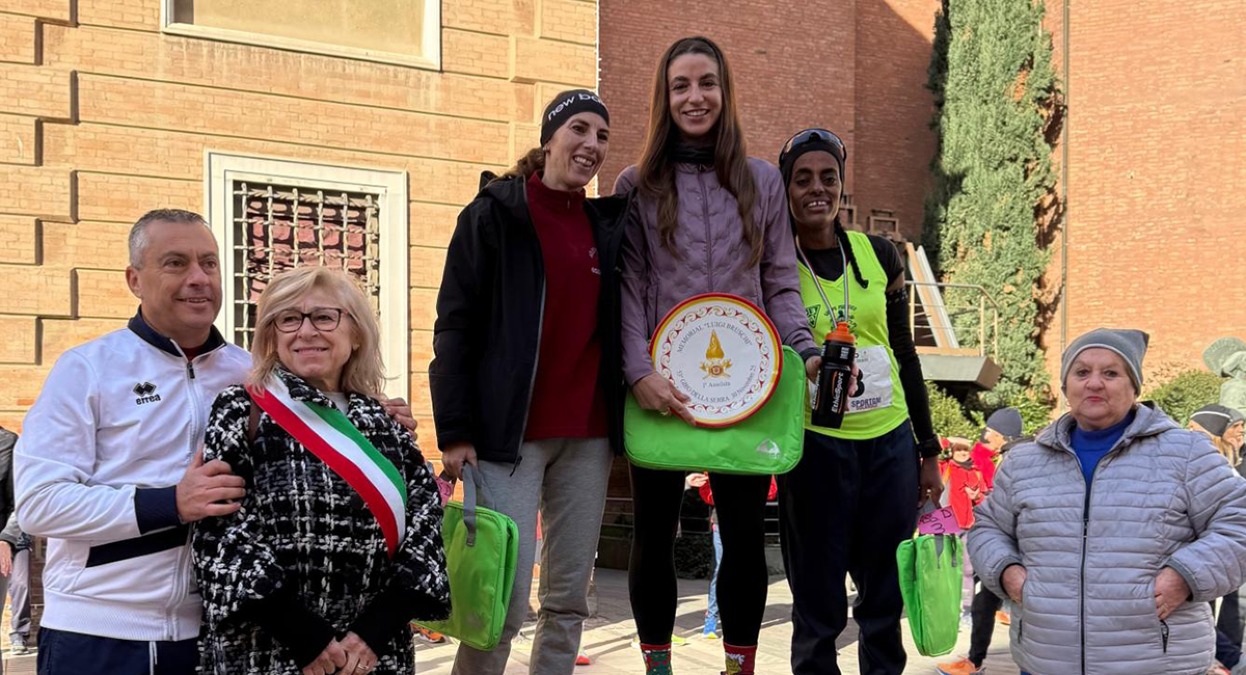 Giro della Serra: vittorie per Ricciardi e per la riminese Sara Ceccolini - Il podio femminile