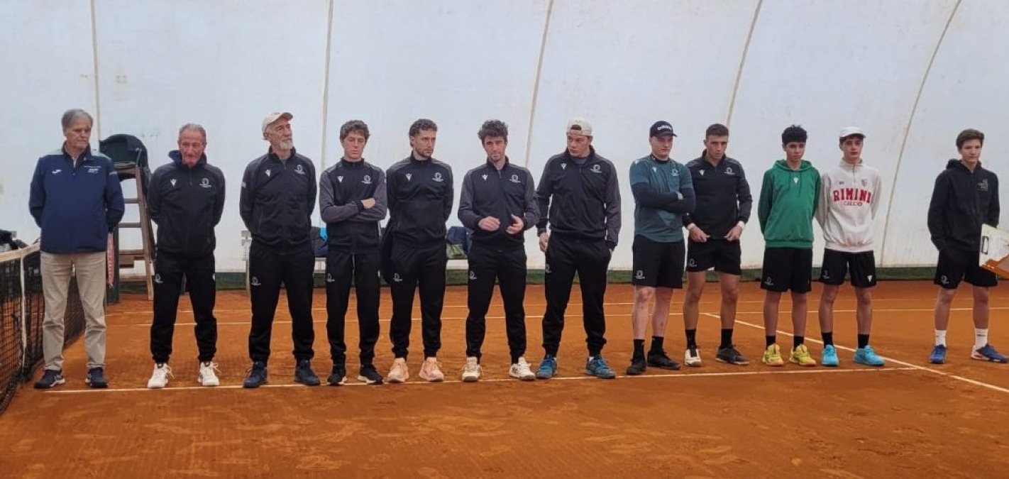 TC Viserba supera 4-3 l’St Bassano del Grappa al doppio di spareggio - La squadra del Tc Viserba