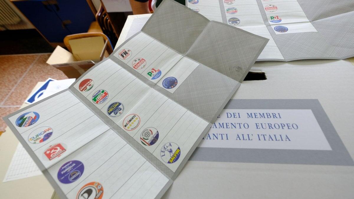 Al voto in Veneto, Puglia e Campania - Elezioni, repertorio