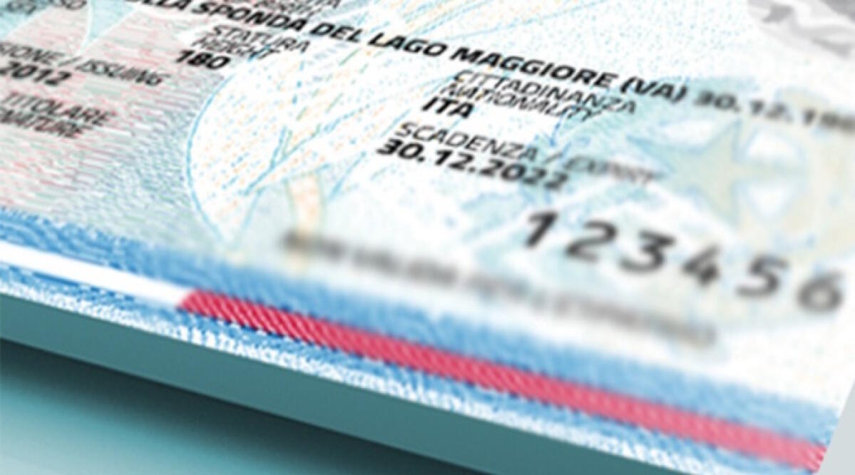 Addio rinnovo carta di identità per gli over 70: l'annuncio del ministro - Donazione organi sulla carta d'identità