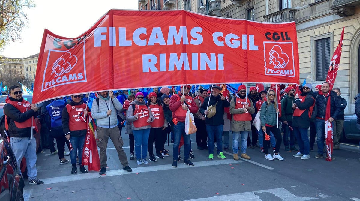 Rimini, economia in difficoltà e problema affitti. La Cgil: "Scioperate contro Governo e Finanziaria" - Manifestazione Filcams Cgil Rimini ARCHIVIO