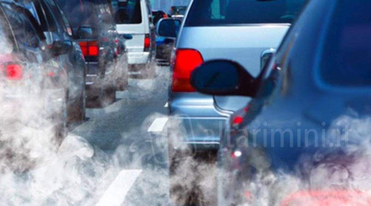 Polveri sottili oltre i limiti: provvedimenti antismog a Rimini - Smog (REPERTORIO)