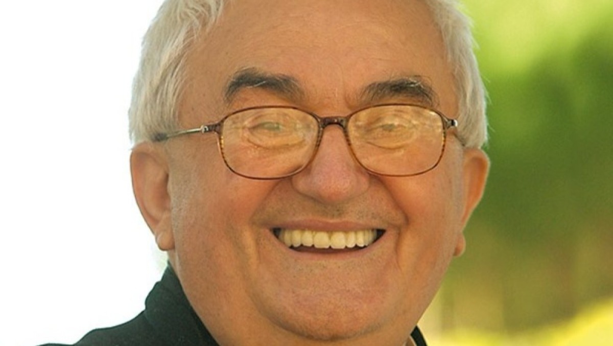 Don Oreste Benzi, una vita accanto agli ultimi raccontata a Montefiore Conca - Don Oreste Benzi