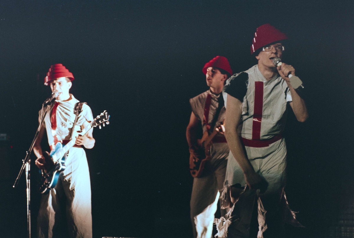 Ultimi giorni per Rimini80: il 2 gennaio la visita guidata con il curatore Fabio Bruschi - I Devo PH Stefano Ferroni