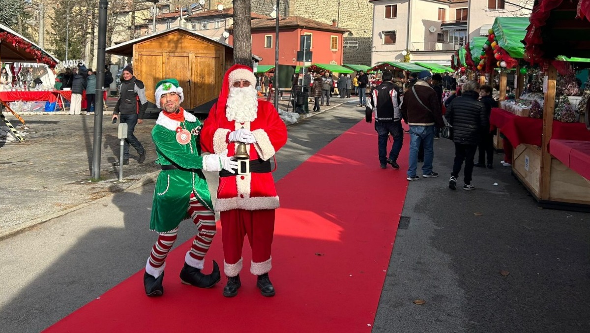 Un debutto da fiaba: esordio top a Sant'Agata per il Paese del Natale - 