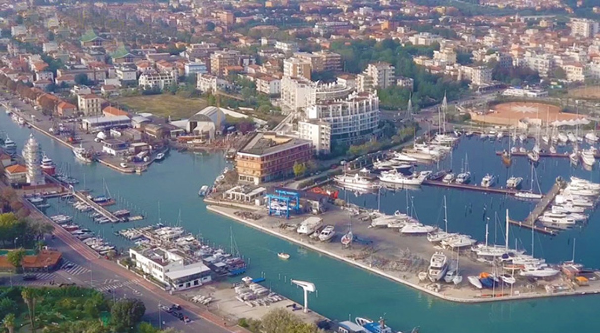 Porti, maxi-finanziamento regionale: un milione di euro per i dragaggi sulla costa riminese - Rimini, veduta del Porto