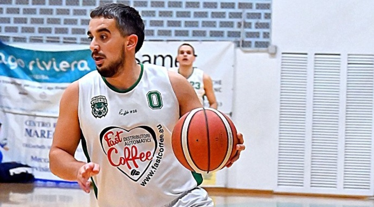 Basket DR2, Tigers-Lions, ruggiti di alta classifica - Francesco Bronzetti