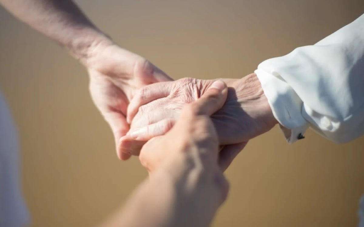 A Riccione va in scena “Mamma a Carico”, omaggio ai caregiver - 