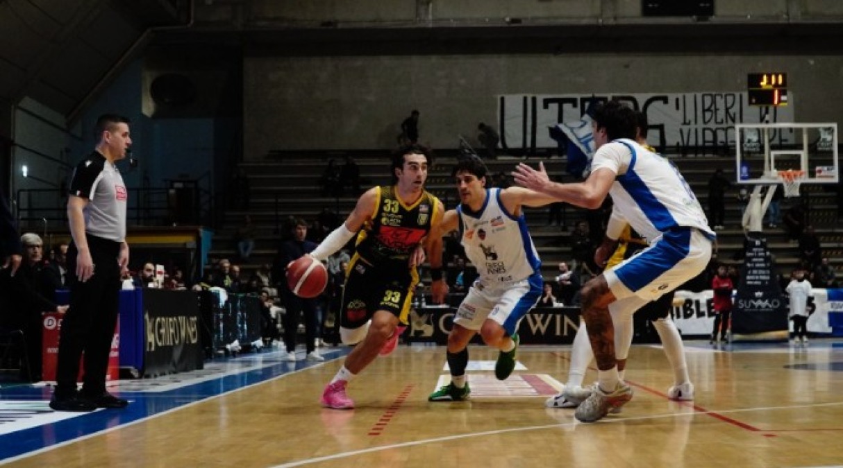 Basket A2, Dole sabato a Scafati: scopriamo la Givova - 