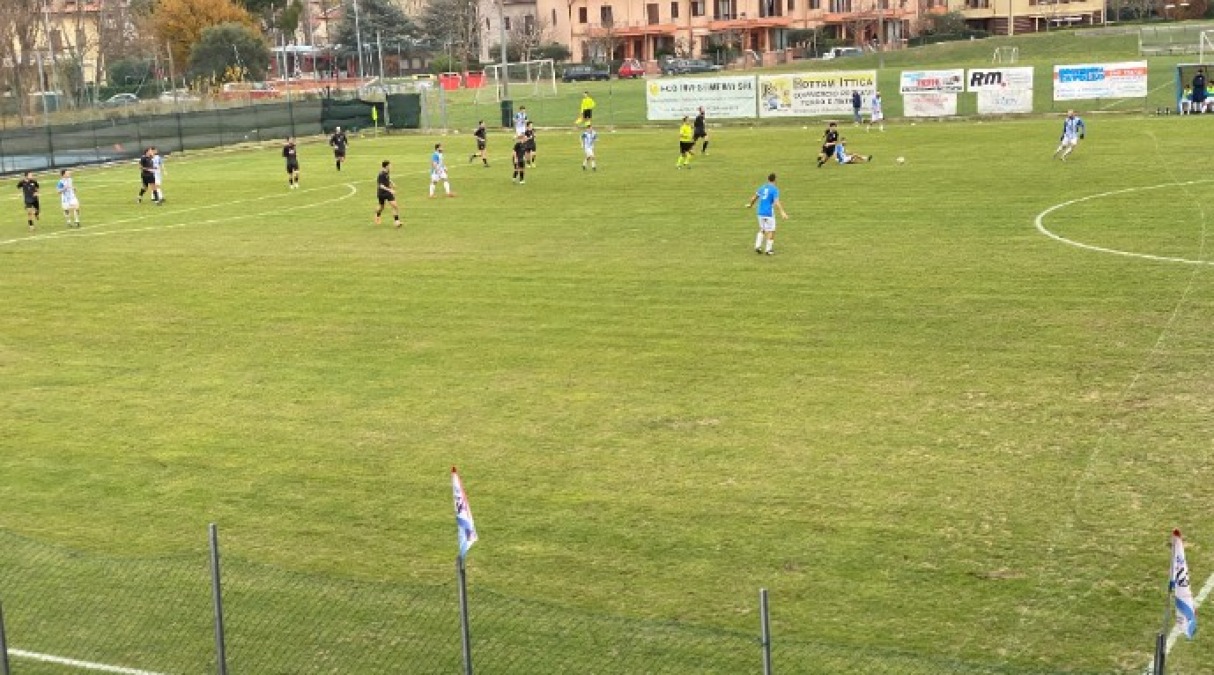 Calcio Promozione, Gabicce Gradara: pari con la Montemarcianese (0-0) - Una fase di gioco