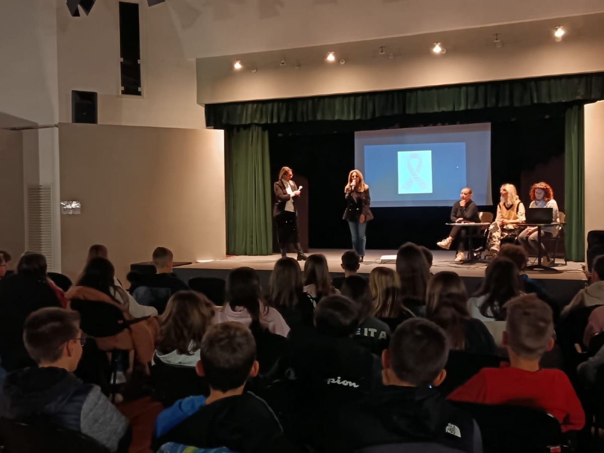 “Incontri Impossibili”: studenti protagonisti tra storia, teatro e pari opportunità - 