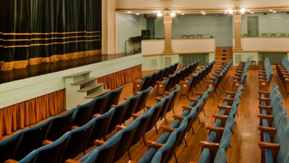 A Novafeltria un Natale di Solidarietà: due scuole unite sul palco per aiutare i più piccoli - Teatro Sociale di Novafeltria PH Omar Cappelli