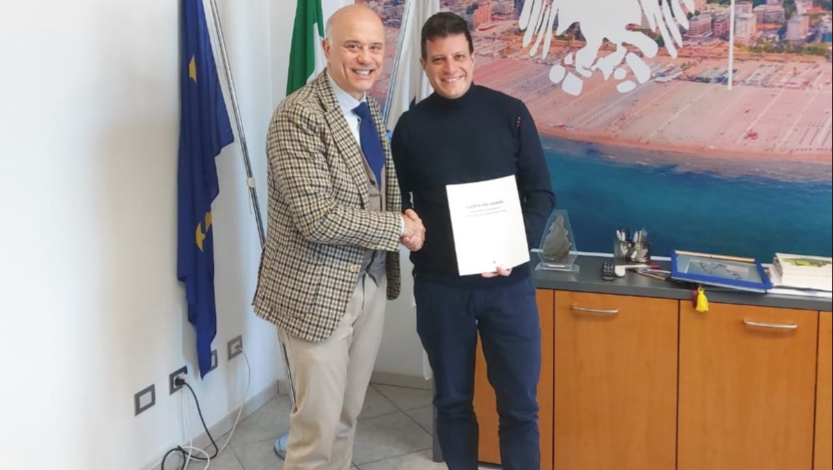 “Crediamo nel nostro centro commerciale naturale”: confronto tra Comune di Santarcangelo e Confcommercio - 